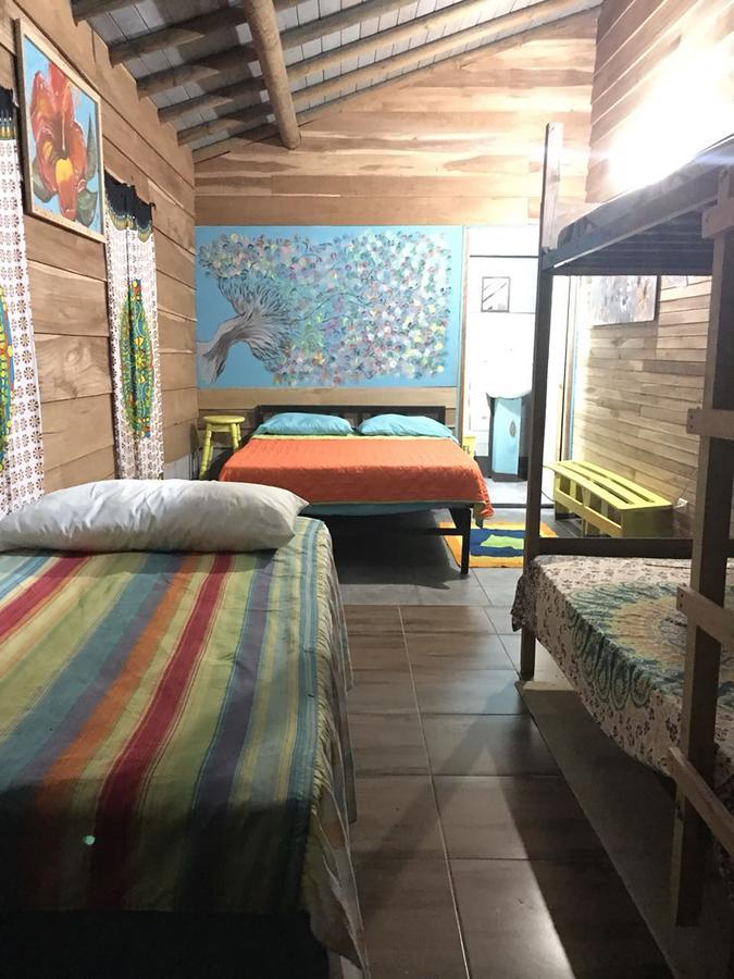 Wood House Hostel Ла Фортуна Экстерьер фото